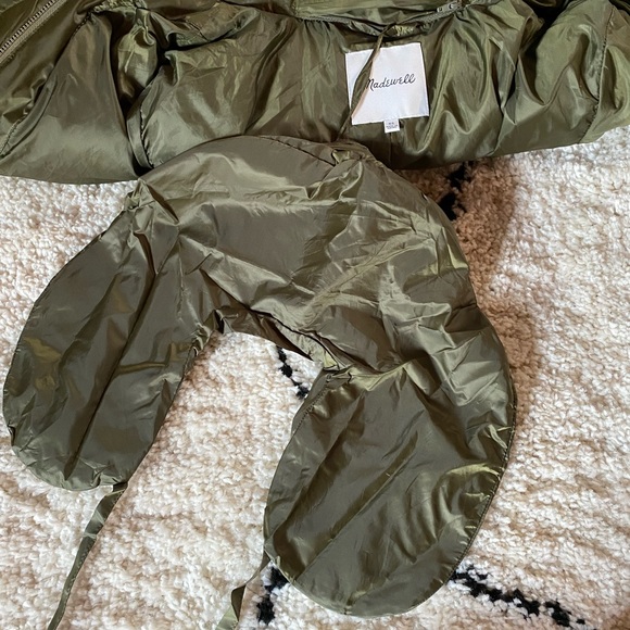 Madewell - Olive Green Packable Puffer Jacket - Picture 4 of 7